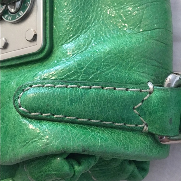 Marc Jacobs cross body purse - Picture 3 of 8